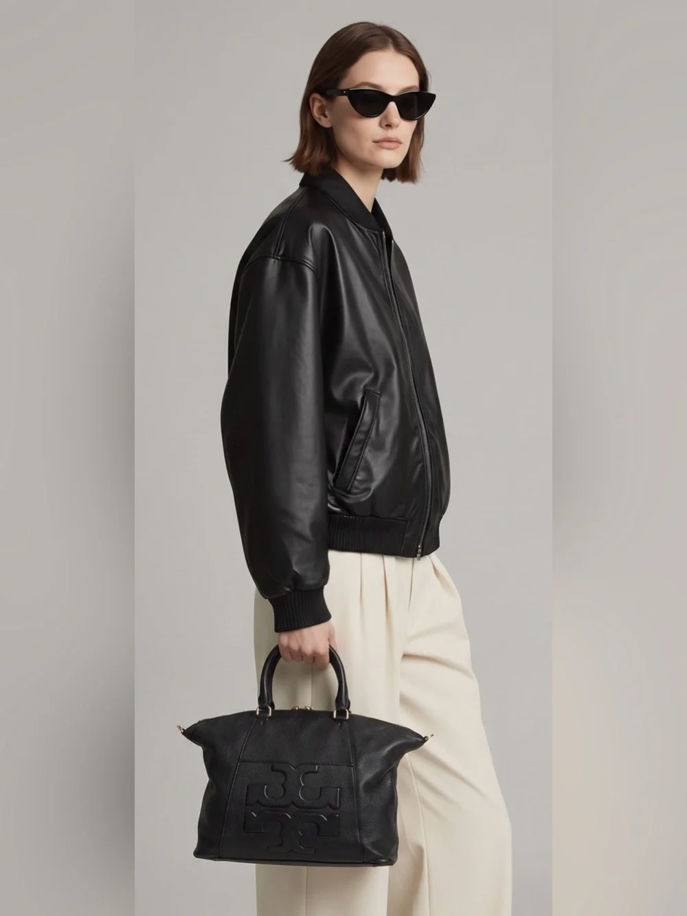 Tory Burch Bombe T Slouchy Satchel Soft Pebbled Leather Black VGUC
